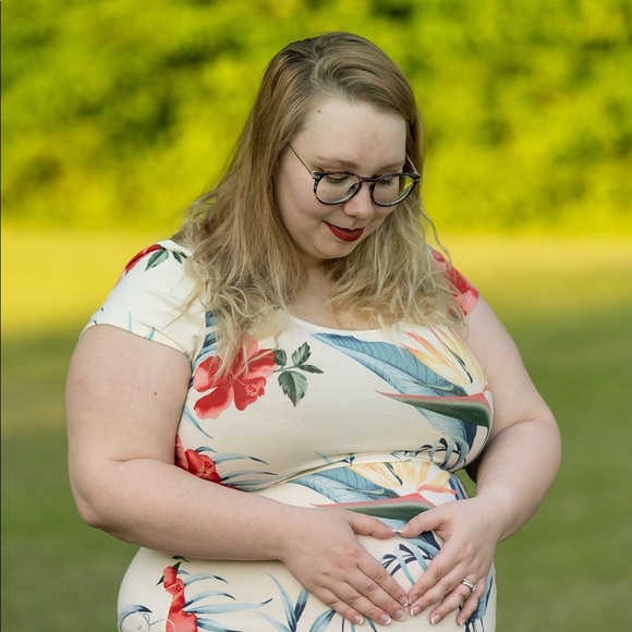 Meet your Posher, Rebekah - Picture 1 of 1